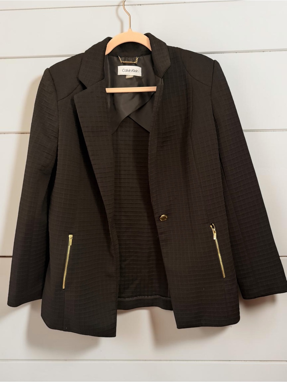 Calvin Klein Black Textured Blazer Gold Zipper Pockets Notch Collar Size 10